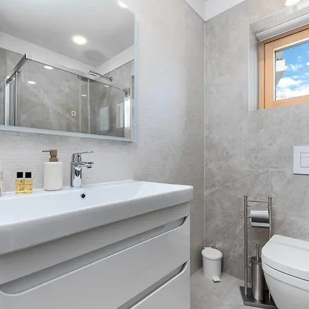 Luxury Adria Sea & Mountain View * ماكارسكا