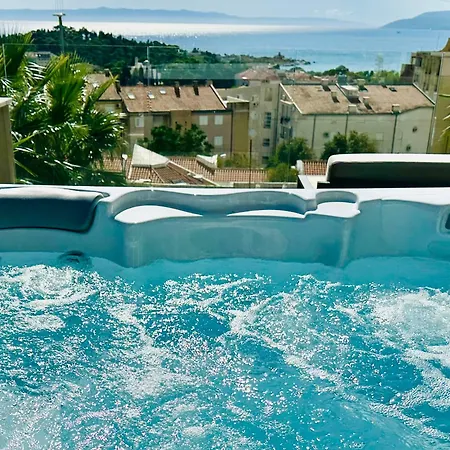 Luxury Adria - Sea & Mountain View, Whirlpool And Free Parking * Makarská