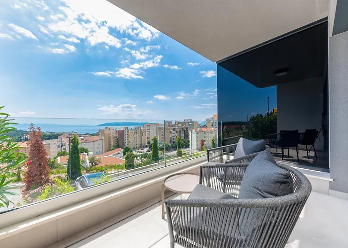 Luxury Adria - Sea & Mountain View, Whirlpool And Free Parking Apartman