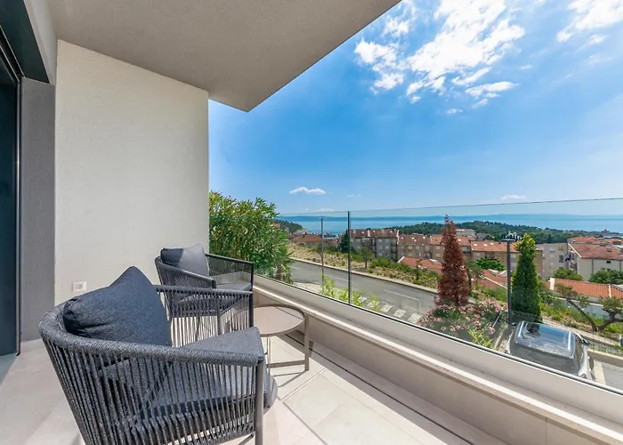 Luxury Adria - Sea & Mountain View, Whirlpool And Free Parking Apartman *